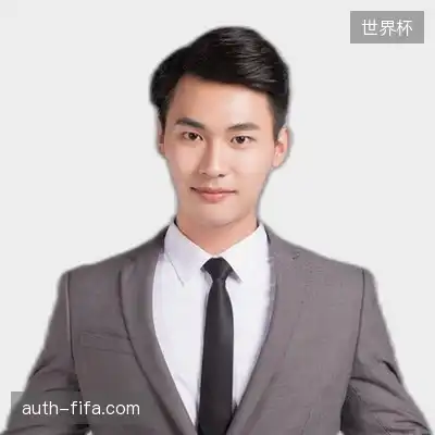 史伟